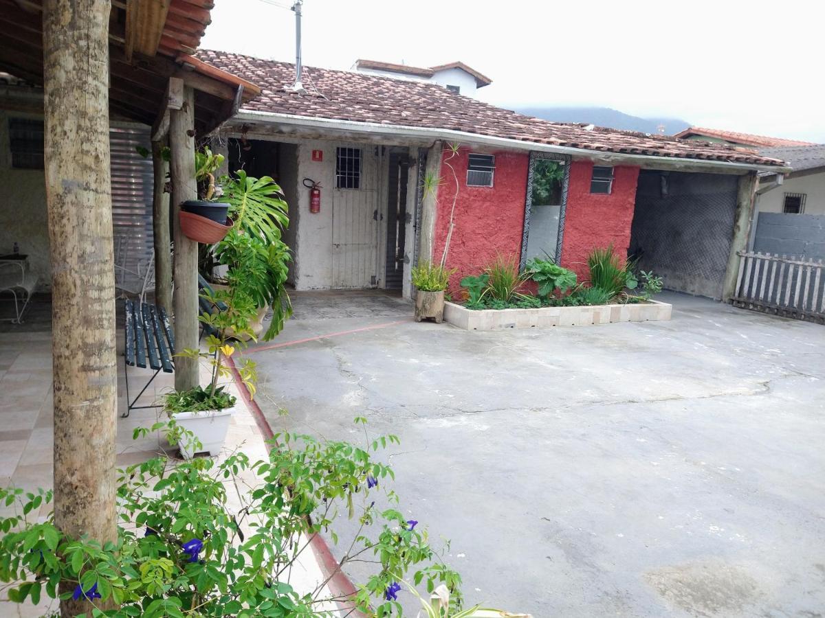 Hostel Canto Da Praia Sao Sebastiao - Proximo Ao Enrocamento Caraguatatuba Exterior foto